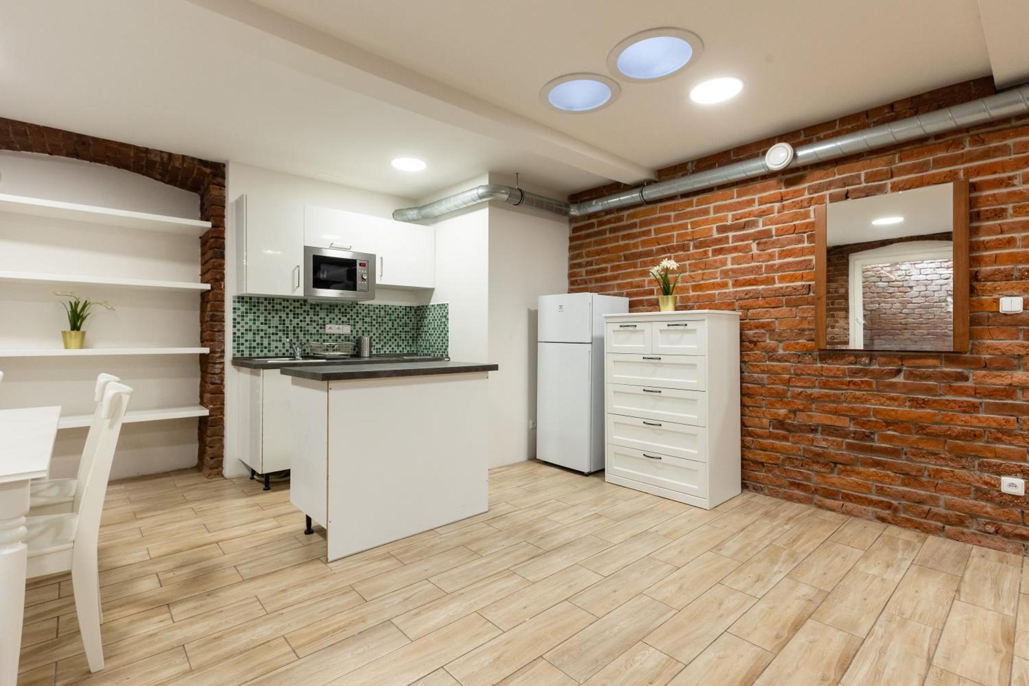 Spacious Apartment In Quiet Courtyard Near Charles Bridge 布拉格 外观 照片